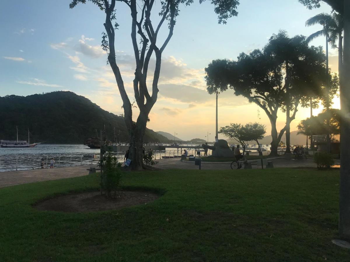 2 Quartos Com Ar Condicionado E Varanda A 400m Da Maitinga - Estacionamento E Piscina - Wi-fi 409 Mbps Apartamento *